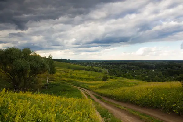 Jour couvert en été — Photo