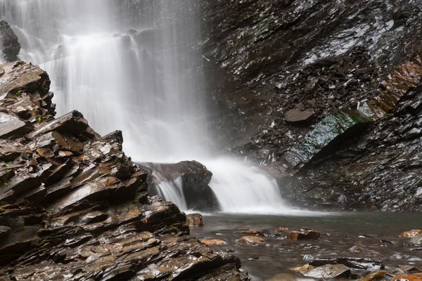 Cachoeira "Huk " — Fotografia de Stock