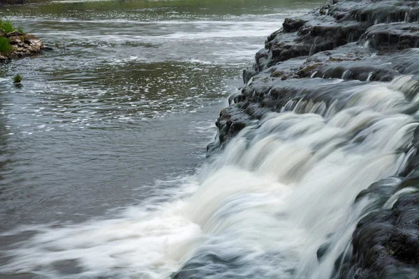 Wasserfall — Stockfoto