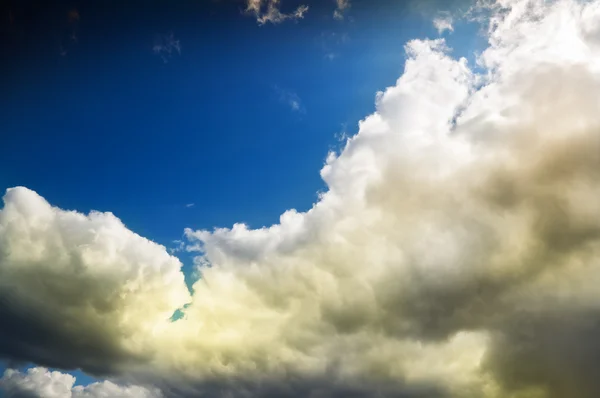 Veduta delle nuvole temporalesche — Foto Stock