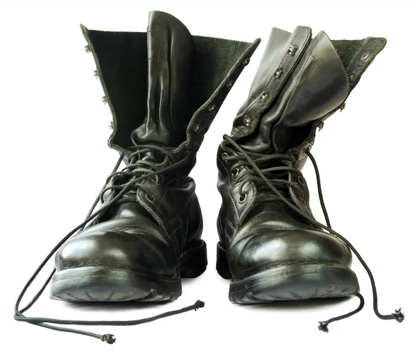 Військовий стиль чорні шкіряні чоботи — стокове фото