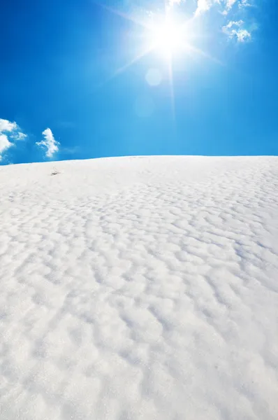 Schneehügel — Stockfoto