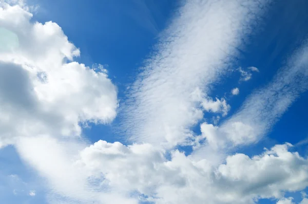 Blue sky with clouds. — Stock Photo, Image