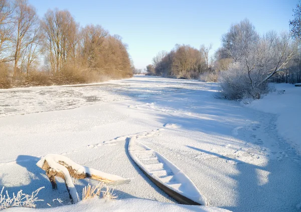 Fiume invernale — Foto Stock