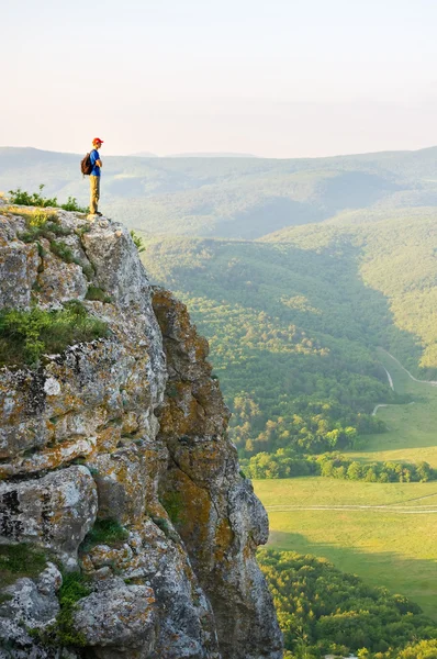 Hiker with backpack — Stock Photo, Image