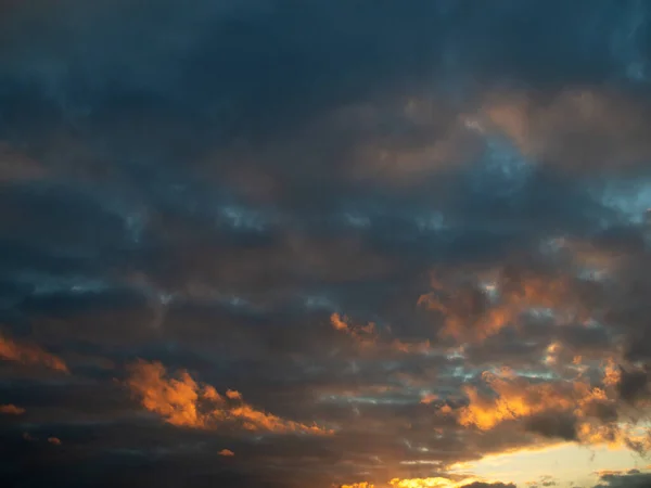 Zonsondergang Hemel Bewolkt Delicate Tinten Van Zonsondergang Hemel — Stockfoto