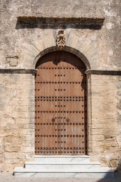 Porta da igreja de madeira velha — Fotografia de Stock