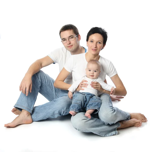 Liebendes junges Paar gründet eine neue Familie — Stockfoto