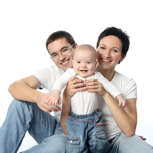 Liefdevolle jong koppel starten van een nieuwe familie — Stockfoto