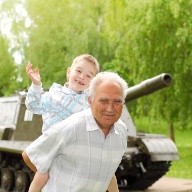 Aile ve tank