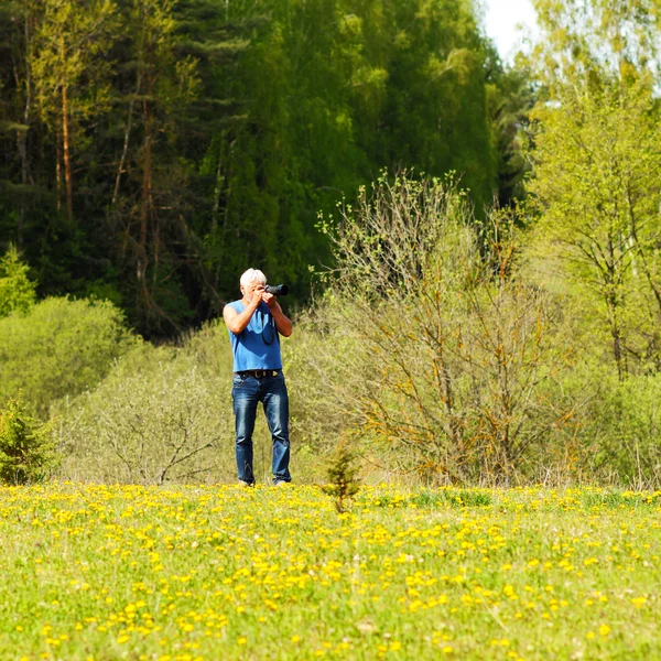 Mann fotografiert — Stockfoto