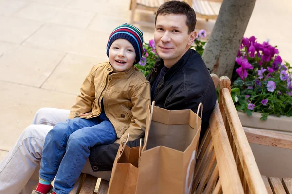 Gemeinsam einkaufen — Stockfoto