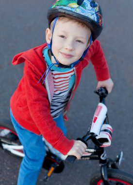 Çocuk binicilik bisiklet