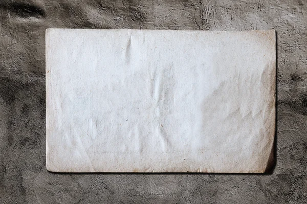 Παλιό χαρτί στον τοίχο — Φωτογραφία Αρχείου