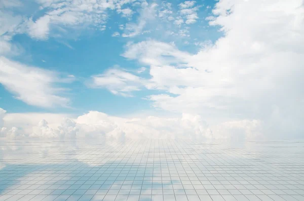 Blue sky and miror floor — Stock Photo, Image