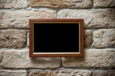 tuğla duvar fotoğraf çerçevesi