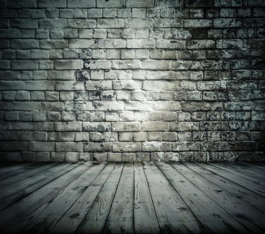 Tuğla duvarlı eski oda