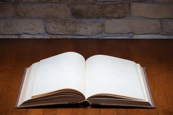 Book on table — Stock Photo, Image