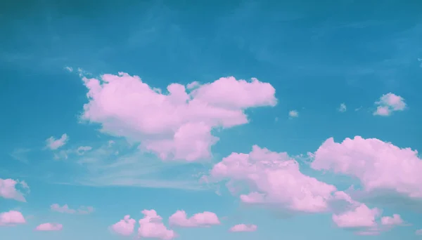 Pembe Bulutlar Neon Gökyüzü Arkaplanı — Stok fotoğraf