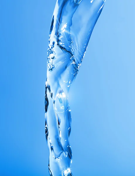 Acqua limpida schizzi — Foto Stock