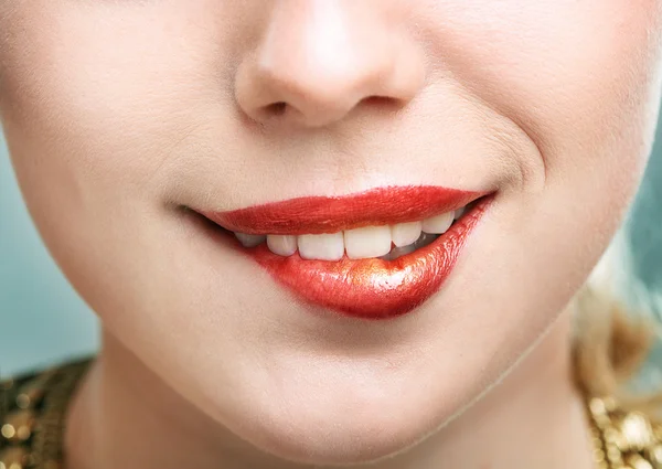 Крупним планом знімок жіночих губ Ліцензійні Стокові Фото