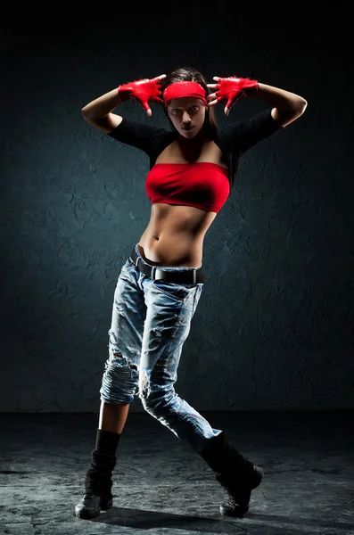 Genç kadın dansçı — Stok fotoğraf