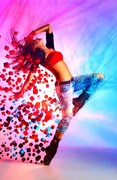 젊은 여성 댄서 — 스톡 사진