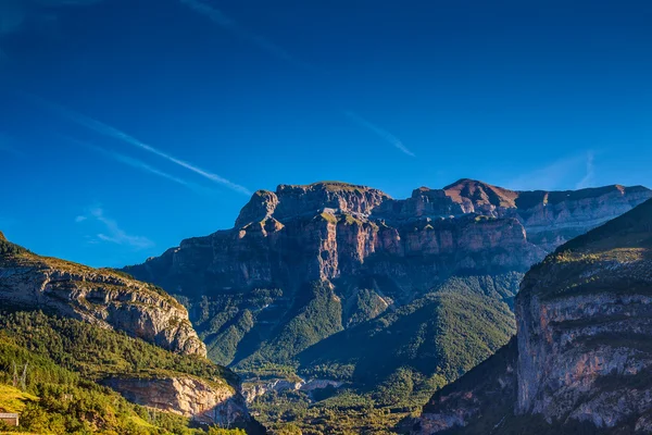 Pyrenees mountains — Stock Photo, Image