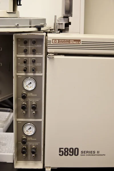 Gaschromatograaf voor chemie lab-apparatuur — Stockfoto