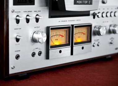 Analog stereo açmak reel kaset çalar kaydedici vu metre