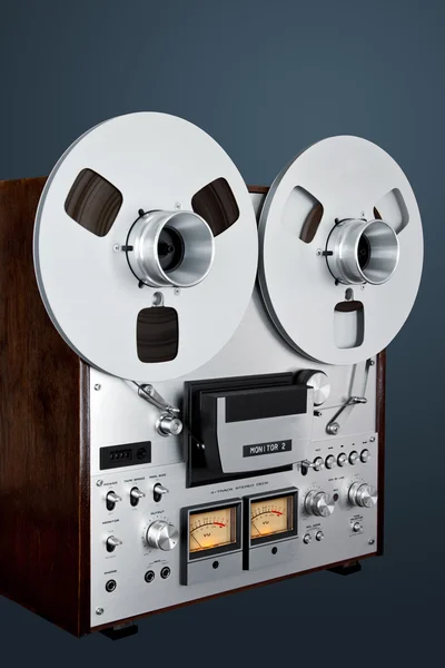 Stereoweergave (analoog) open reel tape deck recorder vintage — Stockfoto