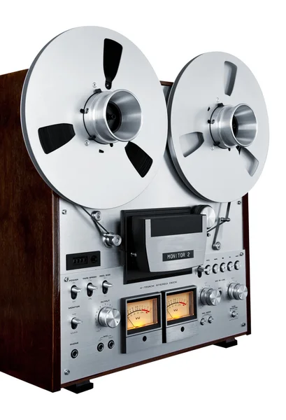 Analoge stereo open reel tape deck recorder vintage geïsoleerd — Stockfoto