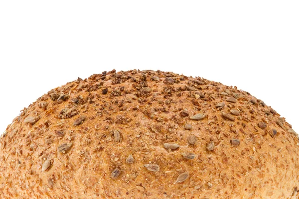 Домашний хлеб с кунжутом и семечками подсолнечника — стоковое фото