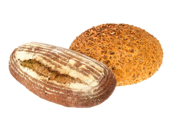 Zelfgebakken brood met sesam en zonnebloem zaden — Stockfoto