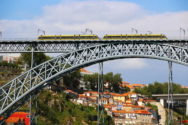 Dom luis-bron, porto, portugal — Stockfoto