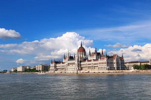 Parlamentsgebäude, Budapest — Stockfoto
