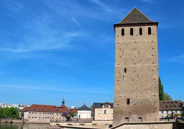 Torre Ponts Couverts en Estrasburgo — Foto de Stock