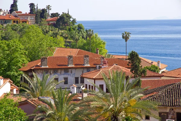 A Turquia. Cidade de Antalya. Vista do porto — Fotografia de Stock