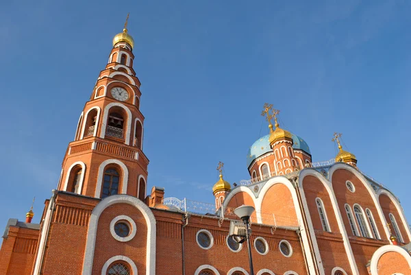 Kathedraal van Sint-vladimir, fragment, Novotsjeboksarsk, Tsjoevasjië — Stockfoto