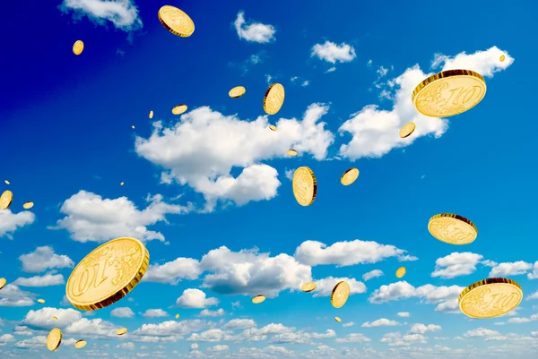 Monedas en el cielo . — Foto de Stock