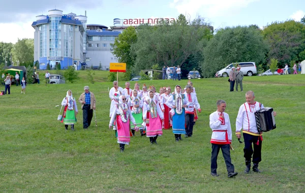 Cheboksary, Ryssland, Tjuvasjiska holiday "akatui" 24.06.2014. — Stockfoto