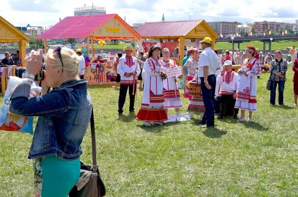 Cheboksary, Ryssland, Tjuvasjiska holiday "akatui" 24.06.2014. — Stockfoto