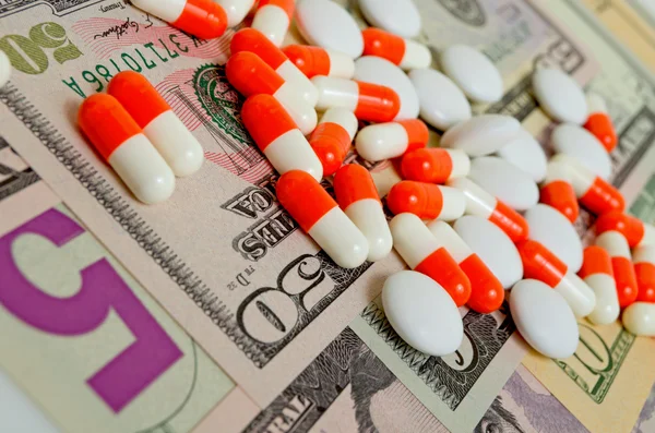 Verkoop, aankoop van geneesmiddelen. — Stockfoto