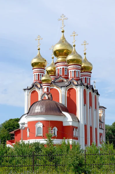 Tapınak yeni Şehitler ve Confessorler cheboksary, Rusya. — Stok fotoğraf