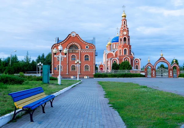 St. Vladimir-katedralen Novocheboksarsk . – stockfoto