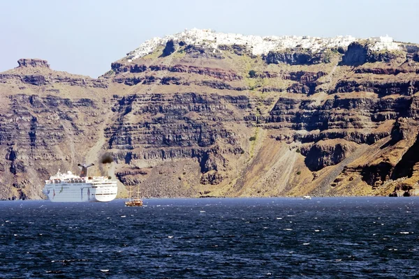 Santorini'nın şehrin panoramik görünüm — Stok fotoğraf