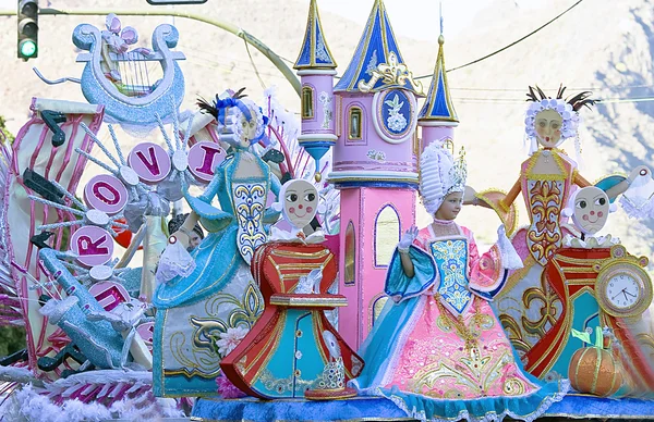 Carnaval en Santa Cruz de Tenerife, España — Foto de Stock