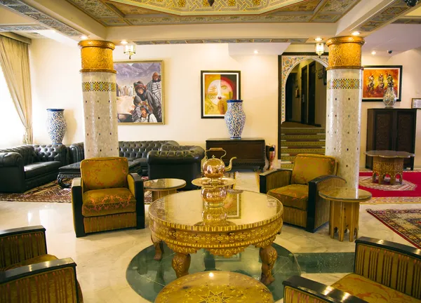 Tradição arábica lobby interior — Fotografia de Stock