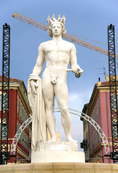 Statua Apollo Belvedere su Place Massena — Foto Stock