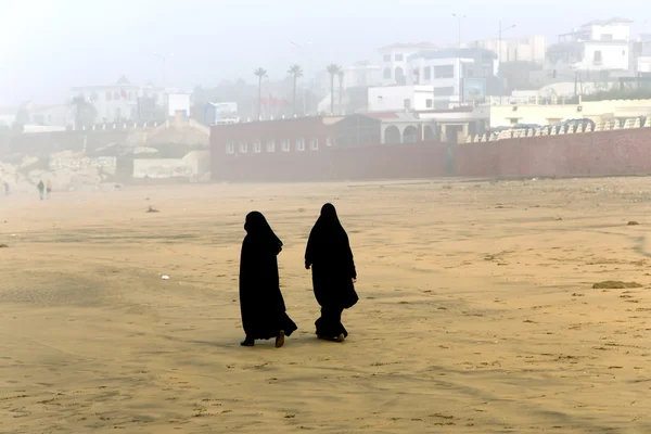 Two Arabic women are in a yashmak — Stock Photo, Image